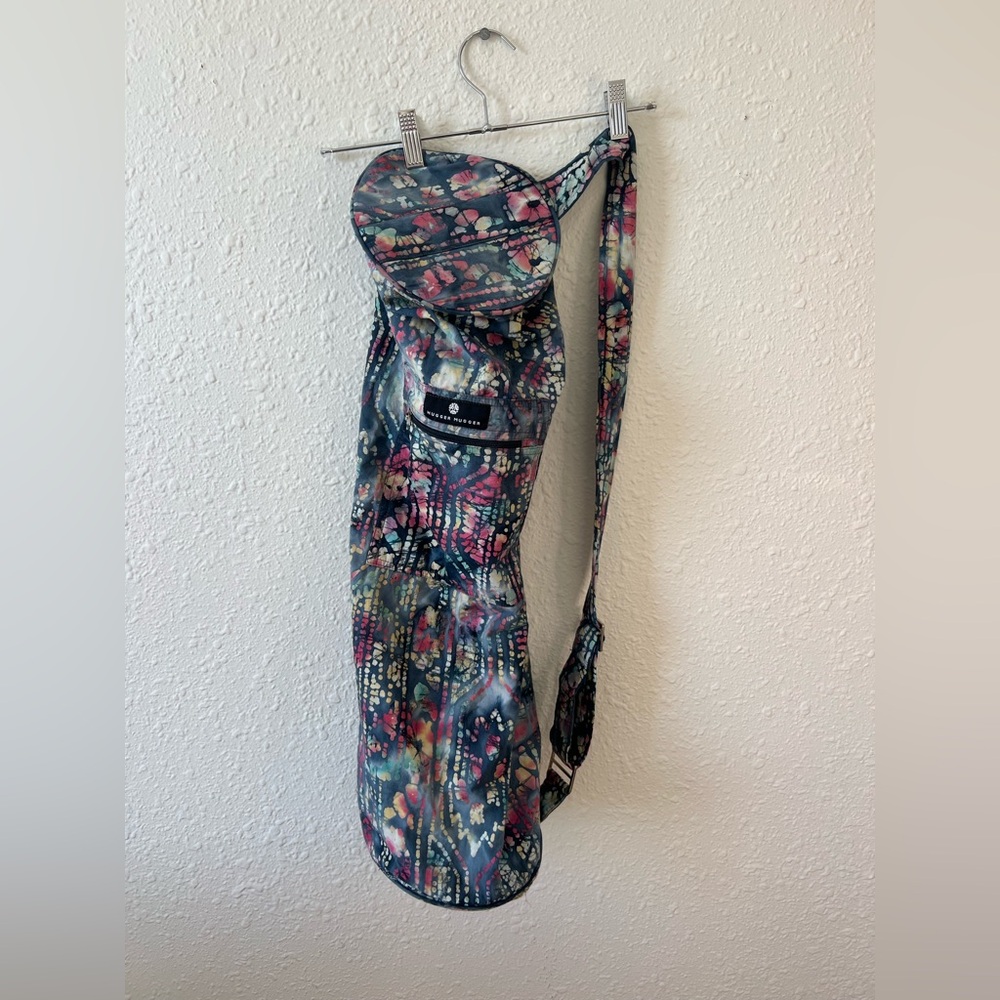 Hugger Mugger Cotton Yoga Mat Carrier Batik Print w/ Pocket
